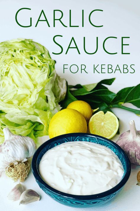 Kebab Sauce, Doner Kebabs, Greek Yogurt Sauce, Garlic Sauce Recipe, Creamy Yogurt, Garlic Dip, Doner Kebab, Falafels, Sauce For Chicken