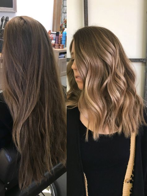 Hair With Blonde Highlights, Curly Hair Trends, Blond Balayage, Brown Blonde Hair, Hair Color Balayage, Salon Design, Hair Tutorials, Short Curly Hair, Hair Envy