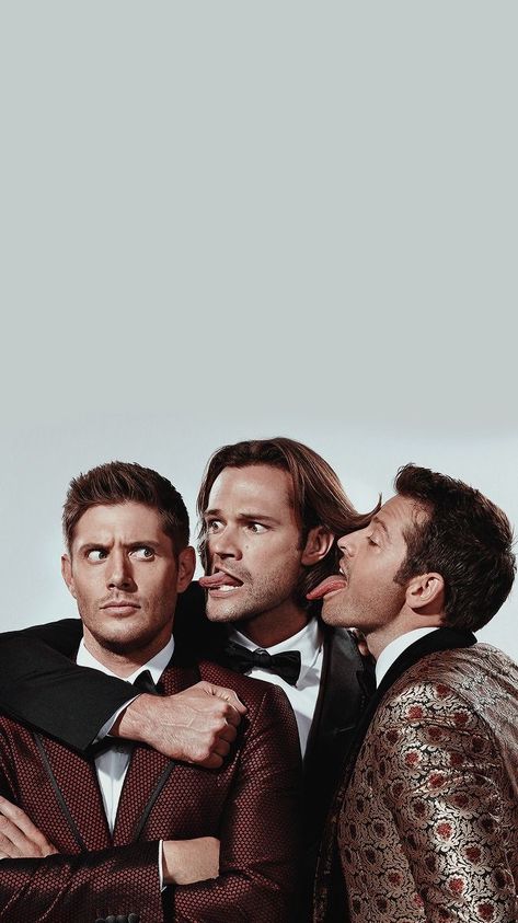 Supernatural Wallpaper Lockscreen, Supernatural Wallpaper Iphone, Supernatural Poster, Jared Supernatural, Supernatural Fanart, Supernatural Series, Supernatural Actors, Supernatural Wallpaper, Supernatural Pictures