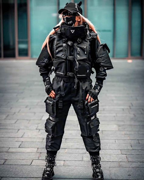 There’s fire burning within you agent: @techwear_princess . . . #fabricoftheuniverse #techwear #streetwear #cyberpunk #futureculture #fyp #fypシ Techwear Suit, Moon Sketchbook, Cyberpunk Streetwear, Techwear Aesthetic, Streetwear Cyberpunk, Techwear Streetwear, Fire Burning, Funny Profile, Funny Profile Pictures