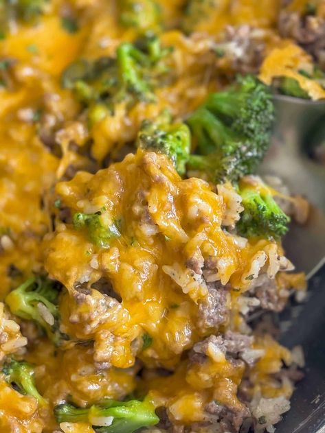 Cheesy Ranch Ground Beef And Rice Recipe Ground Beef Ranch Recipes, Ranch Ground Beef Recipes, Cheesy Ranch Ground Beef And Rice, Rice And Ground Beef Recipes, Ground Beef And Rice Recipes, Beef And Rice Recipes, Hamburger Rice Casserole, Homemade Salisbury Steak, Ground Beef And Broccoli