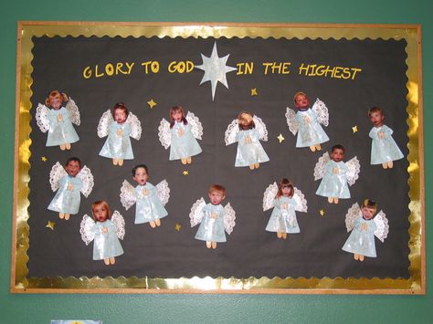 Christmas Bulletin Boards, Christian Bulletin Boards, Christmas Classroom Door, Teacher Bulletin Boards, Winter Bulletin Boards, Christmas Bulletin Board, Sunday School Classroom, Preschool Bulletin, Church Bulletin Boards