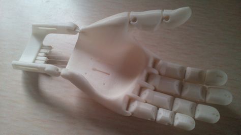 Prosthetic Hand, Artificial Hand, 3d Printing News, 3d Printing Art, 3d Printer Designs, Cheap Pendant Lights, 3d Printer Projects, 3d Printed Objects, 3d Printing Projects