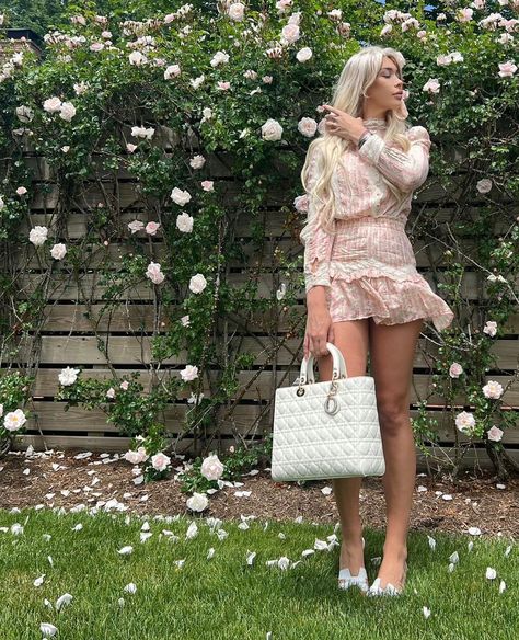 Aubrey Kate Aubrey Kate, Lady Dior Bag, Trending Topics, Dive In, On Tumblr, Favorite Things, The Good, The Internet, Top Handle Bag