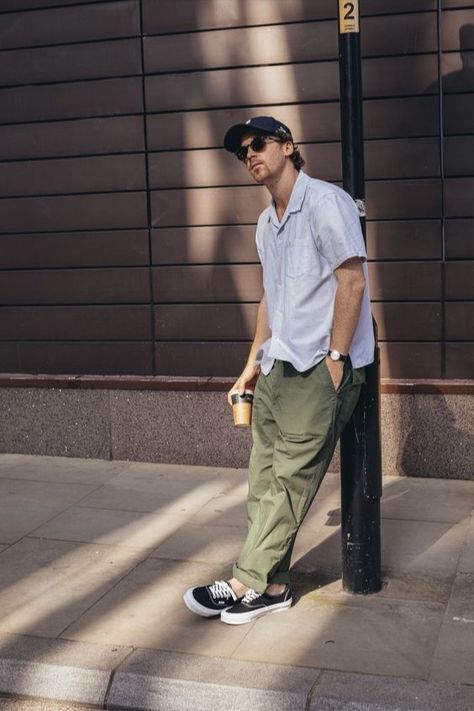 Sun-Kissed Fashion. Unleash Your Summer Swagger with These Outfits Minimalist Fashion Men, Mens Casual Outfits Summer, Street Style Outfits Men, Mens Casual Dress Outfits, Men Stylish Dress, Mens Outfit Inspiration, Mens Fashion Streetwear, Foto Poses, Cool Outfits For Men