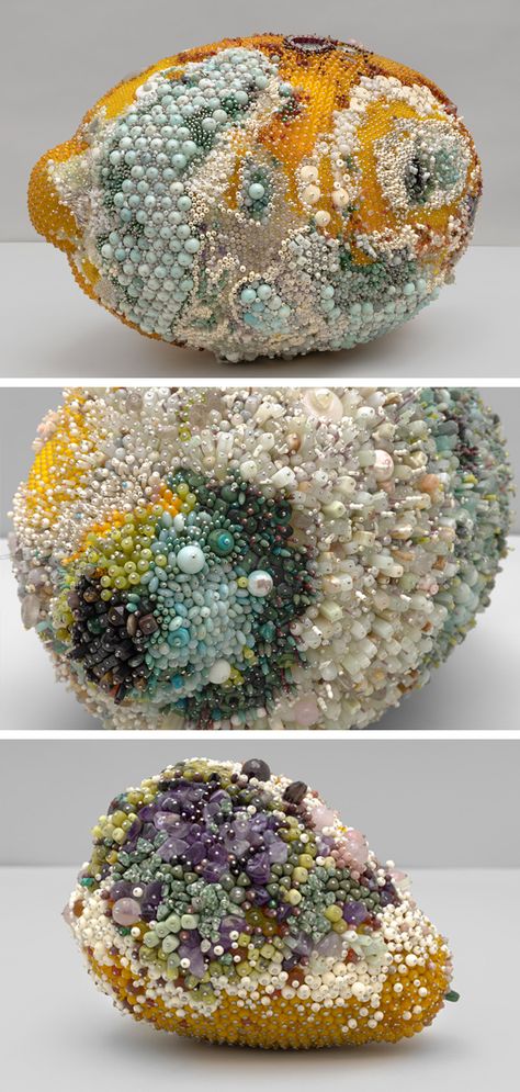 Moldy Fruit, Decay Art, Fruit Sculptures, Growth And Decay, Art Alevel, Art Perle, Craft Photography, Bio Art, Colossal Art