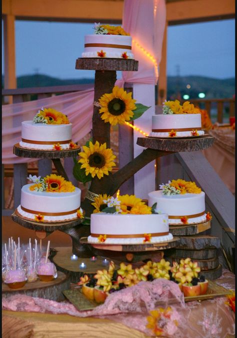 Quince Sunflower Theme, Yellow Charro Quinceanera Theme, Sunflower And Roses Quinceanera Theme, Black Sunflower Quinceanera Dress, Sunflower Quinceanera Theme Table, Sunflower Themed Quinceanera, Sunflower Quince Theme, Quinceanera Sunflower Theme, Yellow Charro Quinceanera Dress