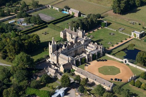 Drayton House aerial image - Northamptonshire. Saltburn movie location Saltburn Mansion, Saltburn House, Drayton House, Saltburn Movie, Travel Vibes, Chatsworth House, Movie Locations, Aerial Images, English Country House