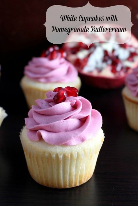 The best white cupcake with tangy pomegranate buttercream makes these pomegranate cupcakes perfect for a special occasion. Savory Cakes, I Am Baker, Cupcake Flavors, Baking Cupcakes, Yummy Cupcakes, Dessert Cupcakes, Savoury Cake, Frosting Recipes, Beignets