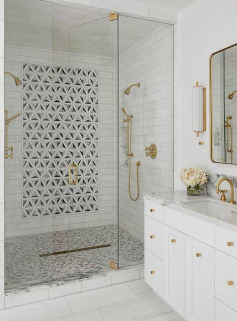 Walk in Shower with Mosiac Tile Art Piece - Decoist Hexagon Shower Floor, Shower Accent Tile, Tile Shower Niche, Chicago Interior Design, Shower Wall Tile, Window In Shower, Bathroom Lights, Marble Showers, Shower Floor Tile