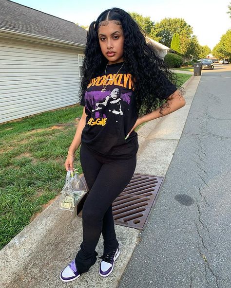 Nana (@badnana_) • Photos et vidéos Instagram Bad Nana, Looks Hip Hop, Teenage Outfits, Swag Outfits For Girls, Tomboy Outfits, Tomboy Style Outfits, Chill Outfits, Cute Comfy Outfits, Streetwear Fashion Women