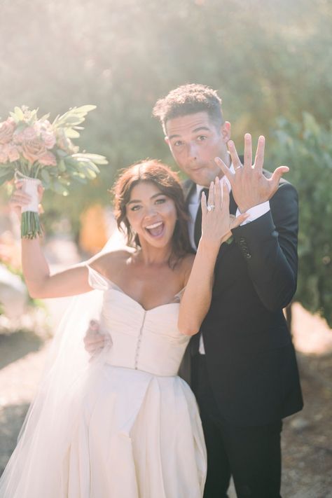 Wells Adams, Peyton Clark, California Vineyards, Bachelor In Paradise, Santa Ynez Valley, Bachelor Nation, Sarah Hyland, Vera Wang Dress, Radio Host