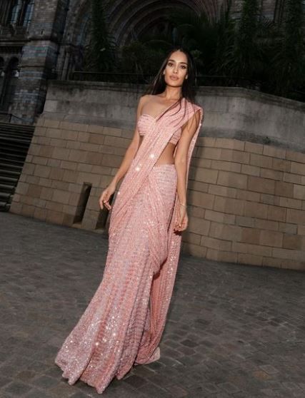 Designer Indian Wear, Lisa Haydon, Arpita Mehta, Delayed Gratification, Indian Outfits Lehenga, Modern Saree, Fancy Sarees Party Wear, Traditional Indian Dress, Desi Fashion Casual