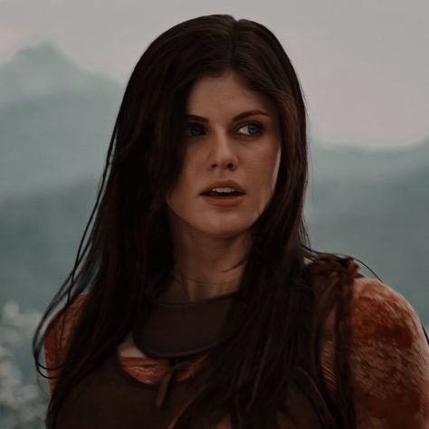 Annabeth Chase Alexandra Daddario, Paparazzi Girl, Hunger Games Fanfiction, Percy Jackson Lightning Thief, Caius Volturi, Pjo Tv Show, Broken Clock, Percy Jackson Annabeth, Percy Jackson Movie