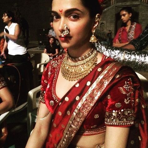 Kashibai Look, Bajirao Mastani, Marathi Bride, Nauvari Saree, Deepika Padukone Style, Fav Character, Fashionable Saree Blouse Designs, Indian Saree Blouses Designs, Indian Bridal Fashion