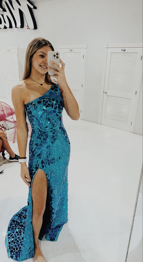 Junior Prom Dresses Long Tight, Prom Dresses 2023 One Shoulder, Prom Dress With Back Covered, Size 12 Prom Dress, Glass Mirror Prom Dress, Neon Theme Prom Dresses, Sequin Blue Prom Dress, B Darlin Dress Prom, Turquoise Blue Prom Dress