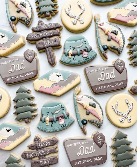 Fishing Cookies Decorated, Manly Cookies, Fishing Cookies, Flooded Cookies, Wedding Cookies Decorated, Camping Cookies, Cookie Techniques, Hunting Cake, Cookie Decorating Icing