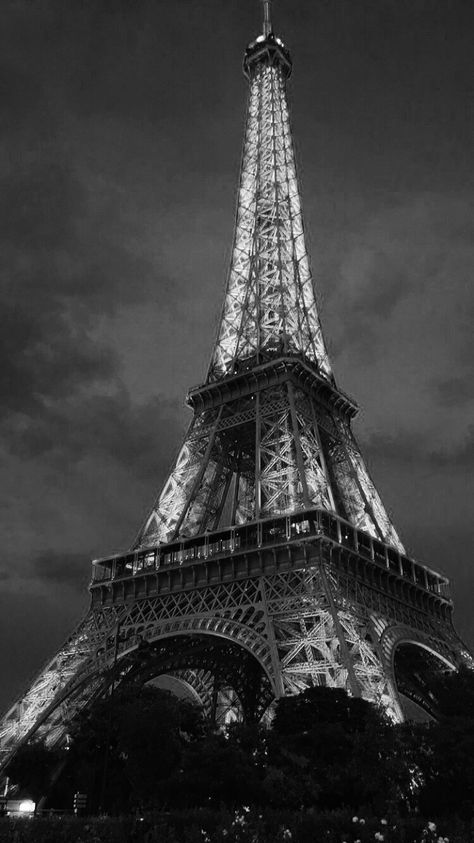 Eiffel Tower, Paris #Paris Eiffel Tower Dark Aesthetic, Dark Eiffel Tower, Aesthetic Wallpaper Dark, Off White Wallpapers, Paris Travel Photography, Eiffel Tower At Night, Dark Black Wallpaper, Purple Wall Art, Paris Wallpaper