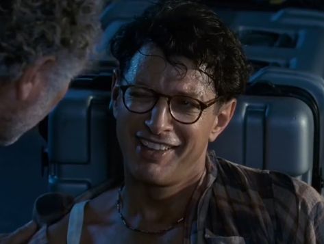 Guy Screaming Reaction Pic, Ian Malcolm Aesthetic, Jeff Goldblum 90s, Young Jeff Goldblum, Jeff Goldblum Independence Day, Himbo Men, David Levinson, Mice Crochet, Guy Screaming