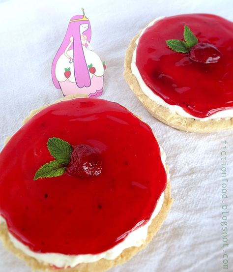 Food Adventures (in fiction!): Royal Tart from "Adventure Time" Adventure Time Food Recipes, Adventure Time Snacks, Adventure Time Food, Adventure Time Party, Movie Foods, Adventure Time Cake, Fiction Food, Adventure Time Birthday Party, Nerd Food