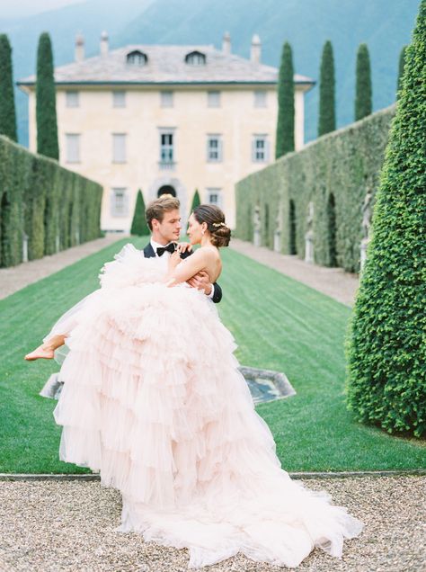 Soft and Romantic Lake Como Wedding Inspiration at Villa Balbiano.  I love this historic venue and the ruffles on the bride's dress! Such a romantic, elegant wedding #romanticwedding #fineartwedding #brideandgroom #weddinginspiration Photo Checklist, Lovely Wedding Dress, Mediterranean Wedding, Como Wedding, Bridal Details, Lake Como Wedding, Pretty Wedding Dresses, Amazing Wedding Dress, Cute Wedding Dress