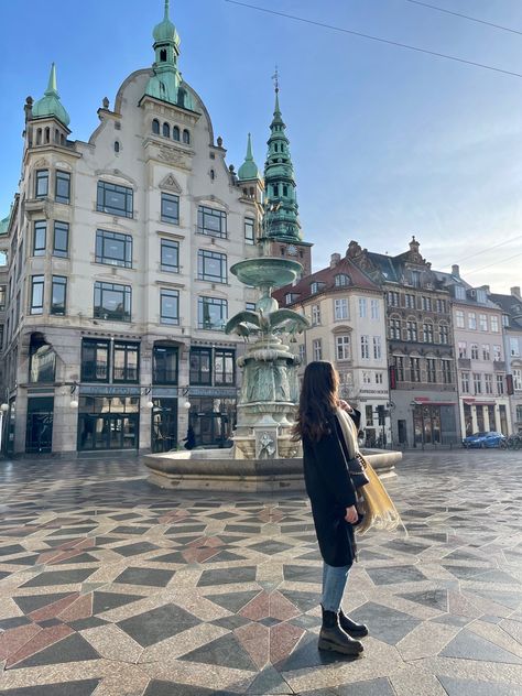 #copenhagen #denmark #travelgram #travelblogger #inspiration #aesthetic #travel #instagram #strøget Hey Pictures, Copenhagen Aesthetic, Inspiration Aesthetic, Aesthetic Travel, Copenhagen Denmark, Travel Instagram, Photos Ideas, Great Memories, Study Abroad