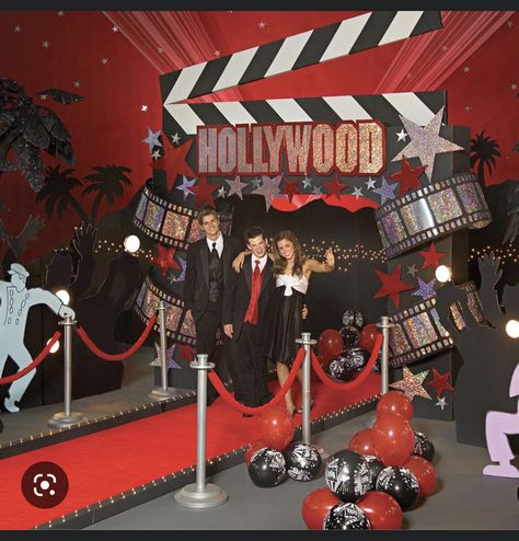 Oscar Party Decorations, Prom Venues, School Dance Themes, Hollywood Prom, Homecoming Themes, Hollywood Party Theme, Bollywood Theme, Prom Themes, Dance Themes