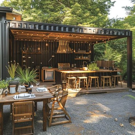 Transform your container home's outdoor space with these 10 creative tips for a cozy and inviting oasis. Apothecary Business, Small Shop Design, Relaxing Patio, Sea Container Homes, Eco Village, Container Cafe, Dream Castle, Jim Thorpe, Outdoor Space Design