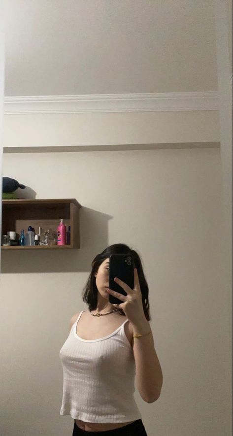 Pap Cewe Tank Top Di Kamar, Foto Profil Ig, Pap Body, Selfie Tank Top, Mask Boy, Swag Girl Style, Homecoming Dresses Black, Cute Selfie Ideas, Girl Body