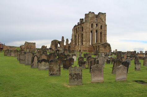 Cathedral Ruins, Moray Scotland, Elgin Cathedral, Highlands Castle, Eerie Places, Castles In Ireland, Abandoned Castles, Castle Ruins, The Hunger