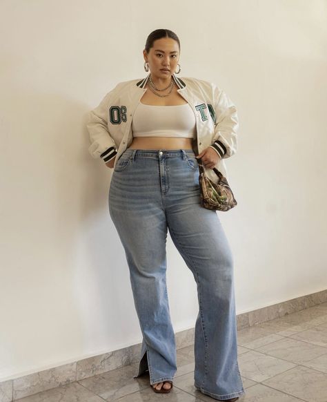 Curvy Indian Outfits, Sarah Kim, Mid Size Outfits, Job Interview Outfit, New York Outfit, Outfits Curvy, Curvy Fashionista, Hipster Fashion, Mid Size