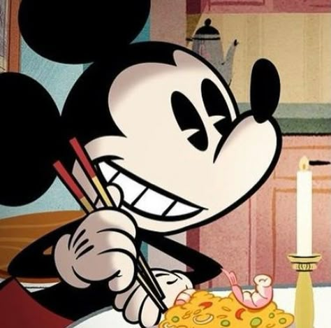 Mickey And Minnie Matching Pfp, Mickey Mouse Matching Pfp, Boy Matching Pfp, Gf Things, Matching Pfps Couple, Pfps Couple, Matching Profile Pics, Pfp Matching, Matching Wallpaper