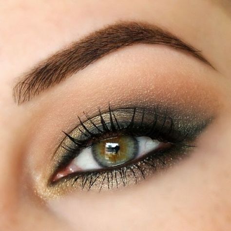 Hazel Eye Makeup, Makeup Looks For Green Eyes, Makeup Shades, Makeup For Hazel Eyes, Eye Makeup Pictures, Smink Inspiration, Green Makeup, Makijaż Smokey Eye, Eye Makeup Designs