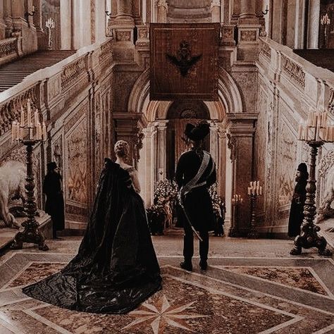 Dark Royalty, Royalcore Aesthetic, Royal Core, Medieval Aesthetic, Dark Queen, Queen Aesthetic, Royalty Aesthetic, Royal Aesthetic, Classy Aesthetic