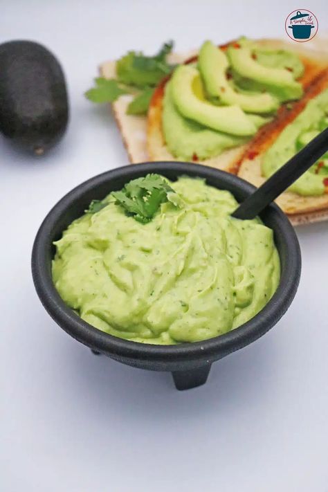 Substitute For Mayonnaise, Avocado Spread Recipe, Avocado Spread, Sandwiches Wraps, Avocado Butter, Spread Recipes, Food Board, Avocado Recipes, Gluten Free Vegetarian