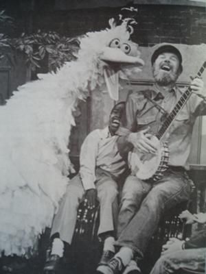 Pete Seeger, Fraggle Rock, Rainbow Connection, The Muppet Show, First Friday, Music Images, American Icons, Jim Henson, Tv Actors