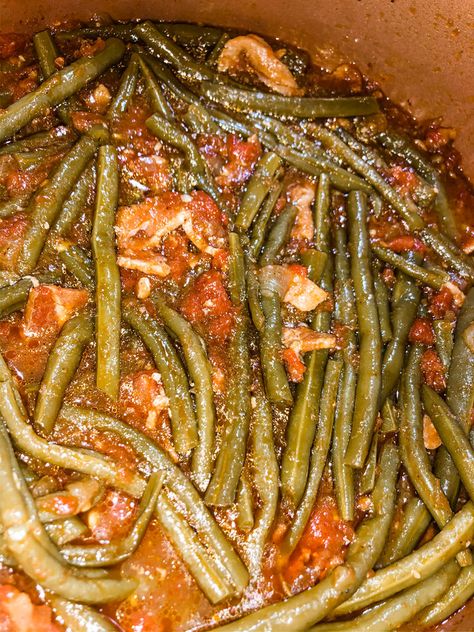 Bill Miller's *Copycat* Green Beans Bill Millers Green Beans Recipe, Copycat Green Beans, Savory Green Beans, Brussels Bacon, Bbq Green Beans, Colorado Recipes, Side Meals, Canned Green Beans, Texas Recipes