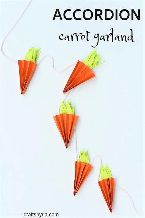 Accordion Carrot craft- Easter garland craft idea for kids Carrot Crafts, Easter Garland Diy, Paper Carrots, Carrot Craft, Garland Craft, Craft Easter, Crafts For Teens To Make, Folding Paper, Folding Origami