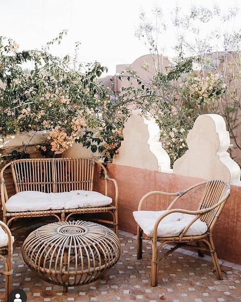 Rattan Chair Living Room, Bachelor Pad Decor, Rattan Outdoor Furniture, Best Outdoor Furniture, Modern Outdoor Furniture, Wicker Chairs, Ideas Patio, Outdoor Living Room, Rattan Chair