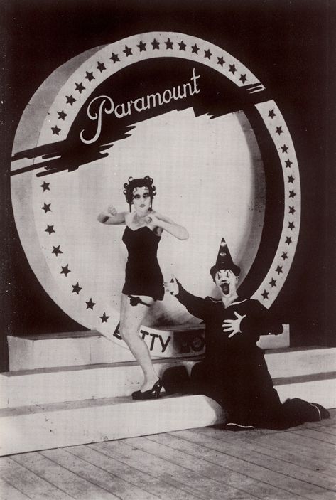 Betty Boop And Koko, Movie Couples Costumes, Koko The Clown, Aesthetics Art, Dune Art, Betty Boop Art, Vintage Clown, Promotional Image, Tarot Cards Art