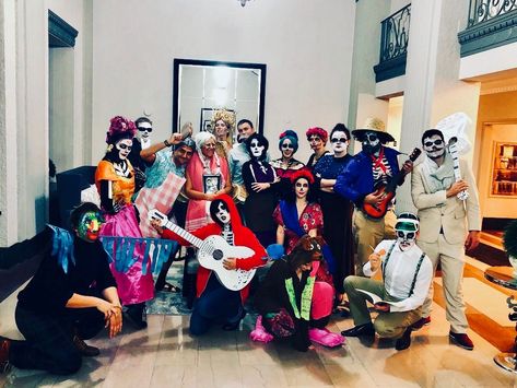 Pixar’s CoCo Halloween group costumes Coco Custome Ideas, Hector From Coco Costume, Coco Family Halloween Costumes, Miguel Coco Halloween Costume, Coco Custom Halloween, Coco Costume, Coco Disney, Cute Group Halloween Costumes, Group Costumes