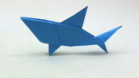 How to fold an origami shark with paper. DIY Paper shark making for beginners. Easy Paper Shark Origami instructions step by step. Origami Instructions Step By Step, Shark Origami, Printable Origami Instructions, Paper Shark, Origami Instructions For Kids, Origami Shark, Envelope Craft, Origami Guide, Easy Origami Animals