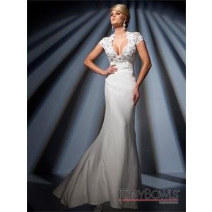 Tony Bowls Couture dress TBC011 Vow Renewal Dress, Tony Bowls Dresses, Pageant Evening Gowns, One Shoulder Prom Dress, White Prom Dress, Pageant Gowns, Va Va Voom, Mothers Dresses, Pageant Dresses