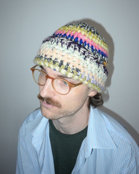 Scrap Yarn Crochet Hat, Scrap Yarn Hat, Scrap Yarn Beanie, Funky Crochet, Scrap Yarn Crochet, Yarn Hats, Scrap Yarn, Crochet Jewelry Patterns, Make Do And Mend