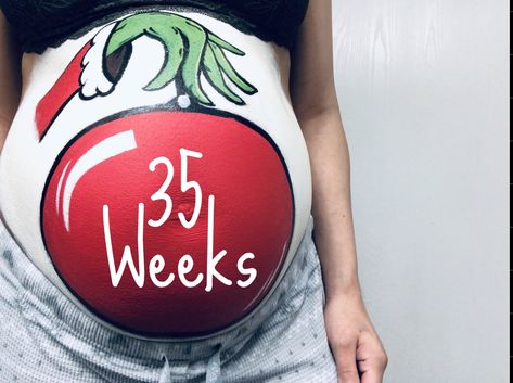 Belly Painting Pregnant Christmas, Christmas Belly Painting Pregnant, Pregnant Grinch, Christmas Belly Painting, Maternity Belly Painting, Belly Painting Pregnant, Belly Photoshoot, Bump Painting, Belly Paint