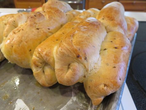 Anise Bread Recipe, Anise Bread, Mexican Treats, Peruvian Food, Bread Food, Baked Rolls, Peruvian Recipes, Food Club, Yeast Bread