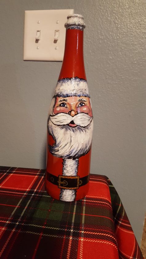 Santa Claus painted wine bottle Gnome Signs, Santa Wine Bottle, Wine Bottle Crafts Christmas, Decorated Bottles, Hand Painted Wine Bottles, Painted Bottles, Hand Painted Bottles, Christmas Paintings On Canvas, Christmas Wine Bottles