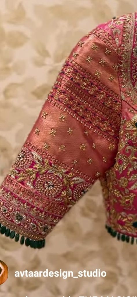 Butta Maggam Work Designs, Heavy Work Sarees Wedding, Pink And Gold Blouse Designs, Patti Blouse Designs Latest, Bride Maggam Work Blouse Designs, Saree Edge Designs, Wedding Maggam Work Blouse Designs, Vodungila Designs, Pink Saree Green Blouse