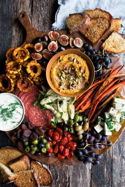 Mezze Platter, The Original Dish, Pumpkin Hummus, Honey Toast, Idee Pasto, Roasted Cherry Tomatoes, Idee Pasto Sano, Cured Meats, Food Platters