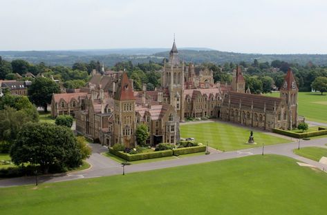 Charterhouse Soccer Camp, College Architecture, Boarding Schools, Modern Games, Astro Turf, School Information, Uk Images, Nike Soccer, Boarding School